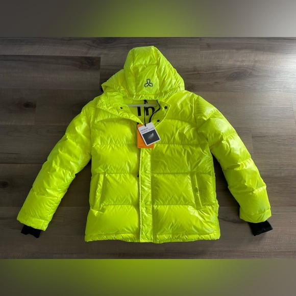 TNA Jackets & Blazers - TNA Super Puff Jacket